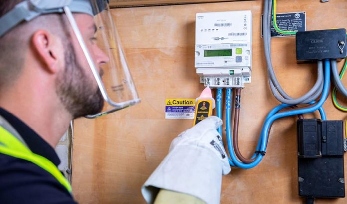 How to read a smart meter
