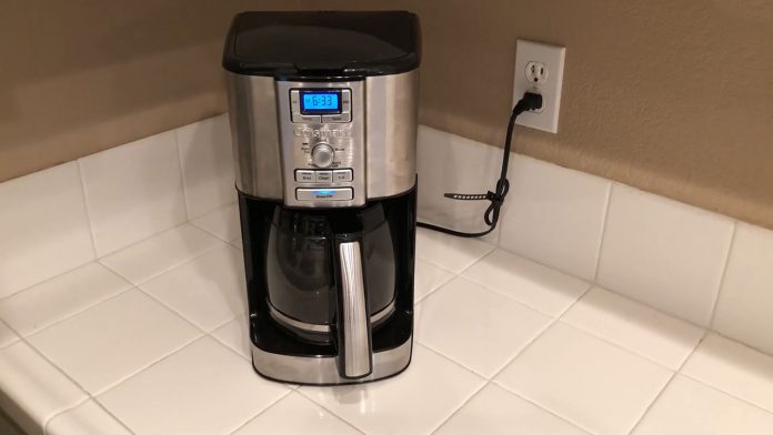 How to clean coffee maker?